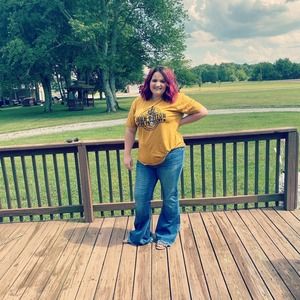 Meet your Posher, Maria